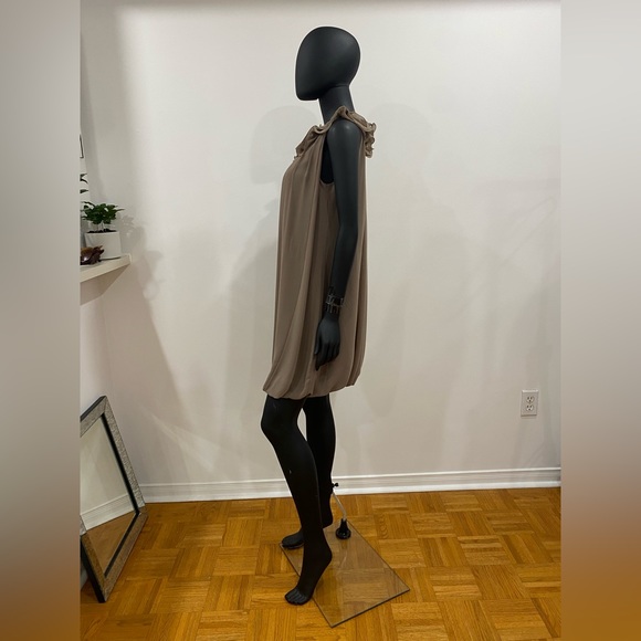 Rinascimento Dress - Medium - Like New, worn once - Picture 2 of 4